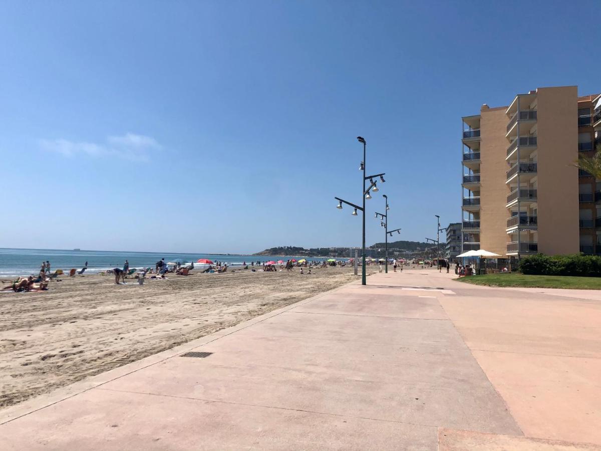 Pineda Beach 1A Linea De Mar & Parking La Pineda Eksteriør billede